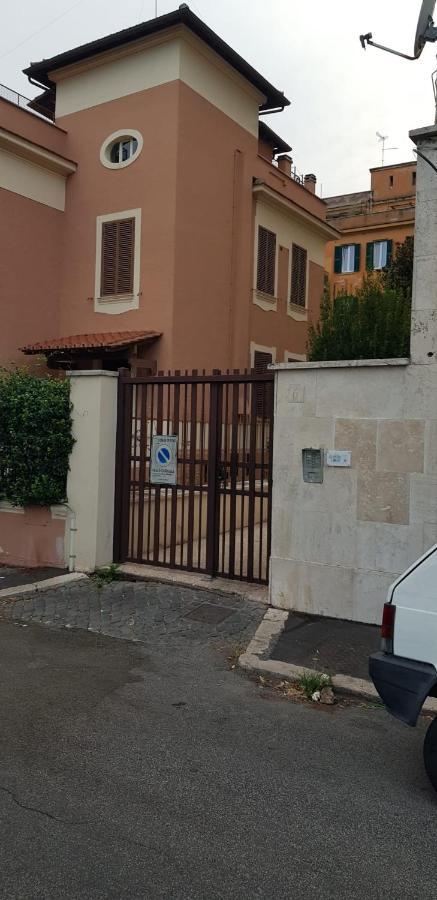 Trastevere Residenze Homestay